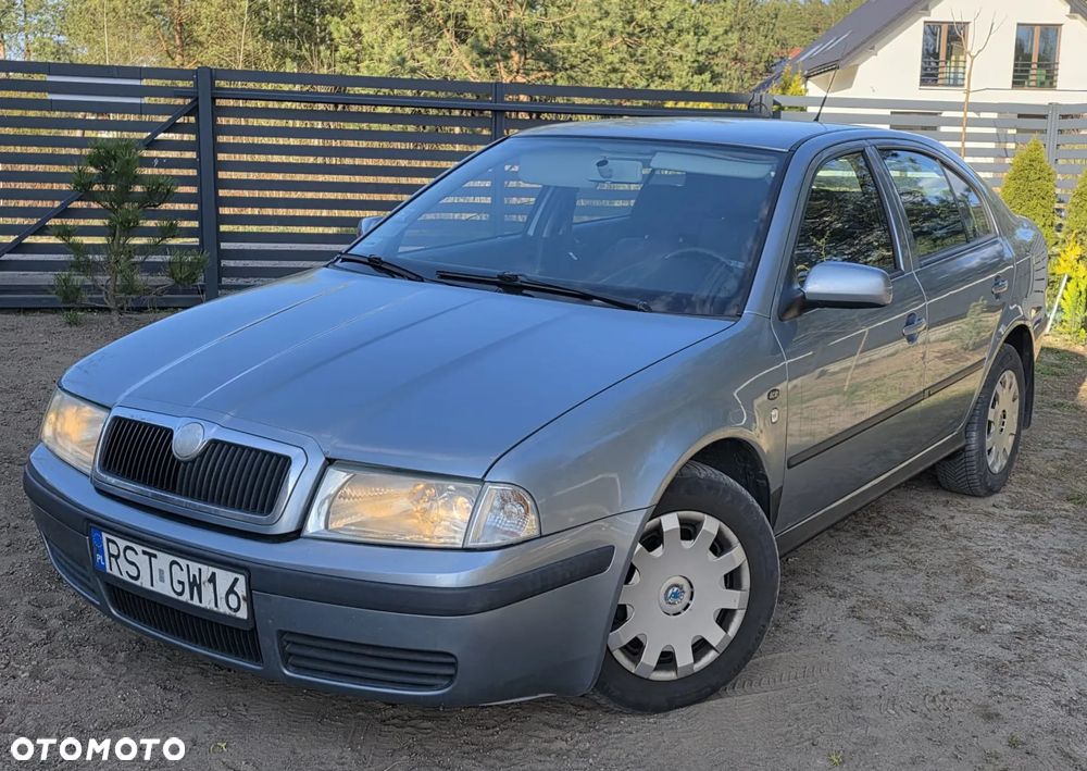Skoda Octavia 1.6 Tour Ice - 9