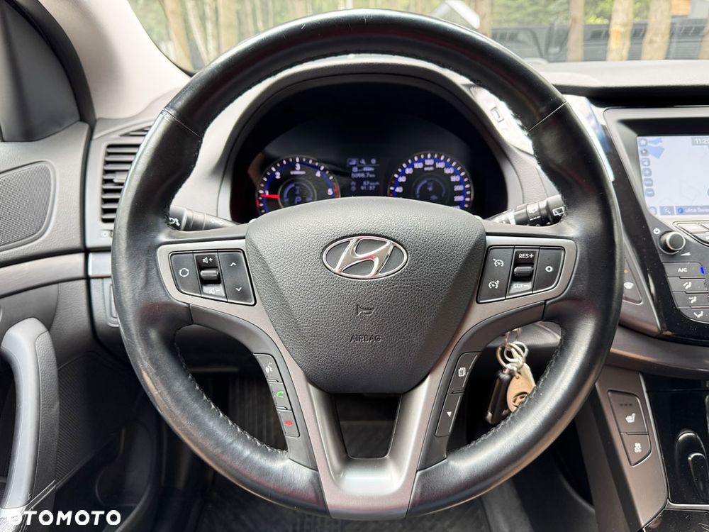 Hyundai i40 Kombi blue 1.6 CRDi DCT Space - 22