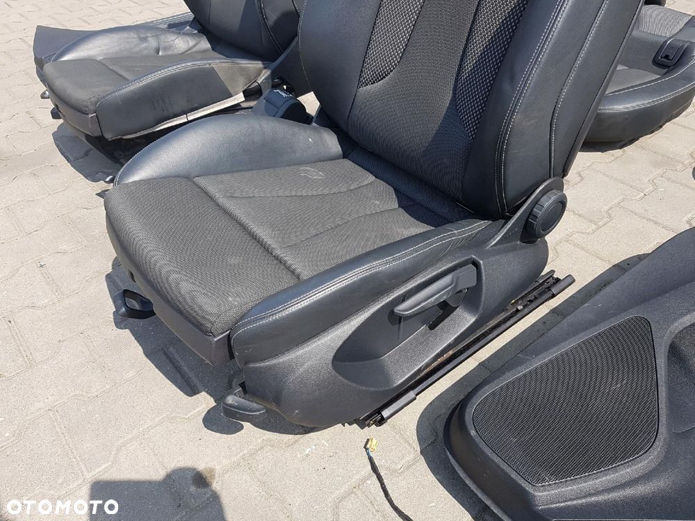 AUDI A3 8V 13-16r S-LINE HB FOTELE PÓŁSKÓRY KANAPA 5D SPORTBACKA - 8