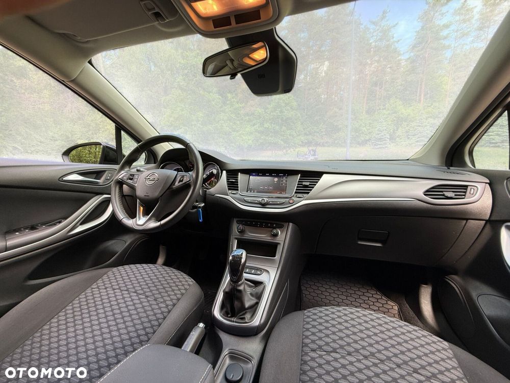 Opel Astra 1.2 T Edition S&S - 27