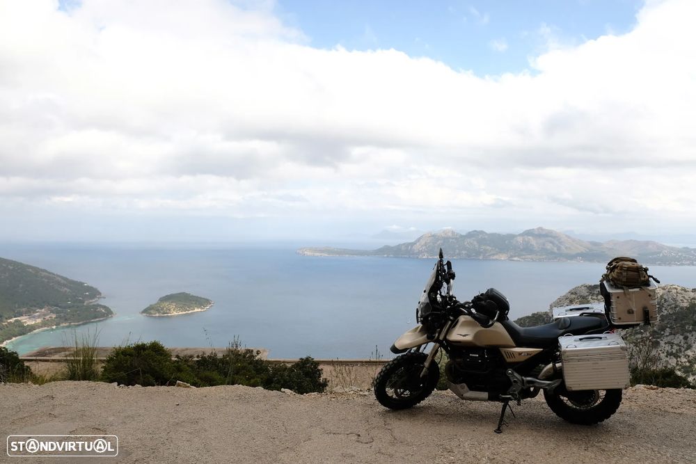Moto Guzzi V85 V85TT Travel E4 + 5000€ acessórios - 28