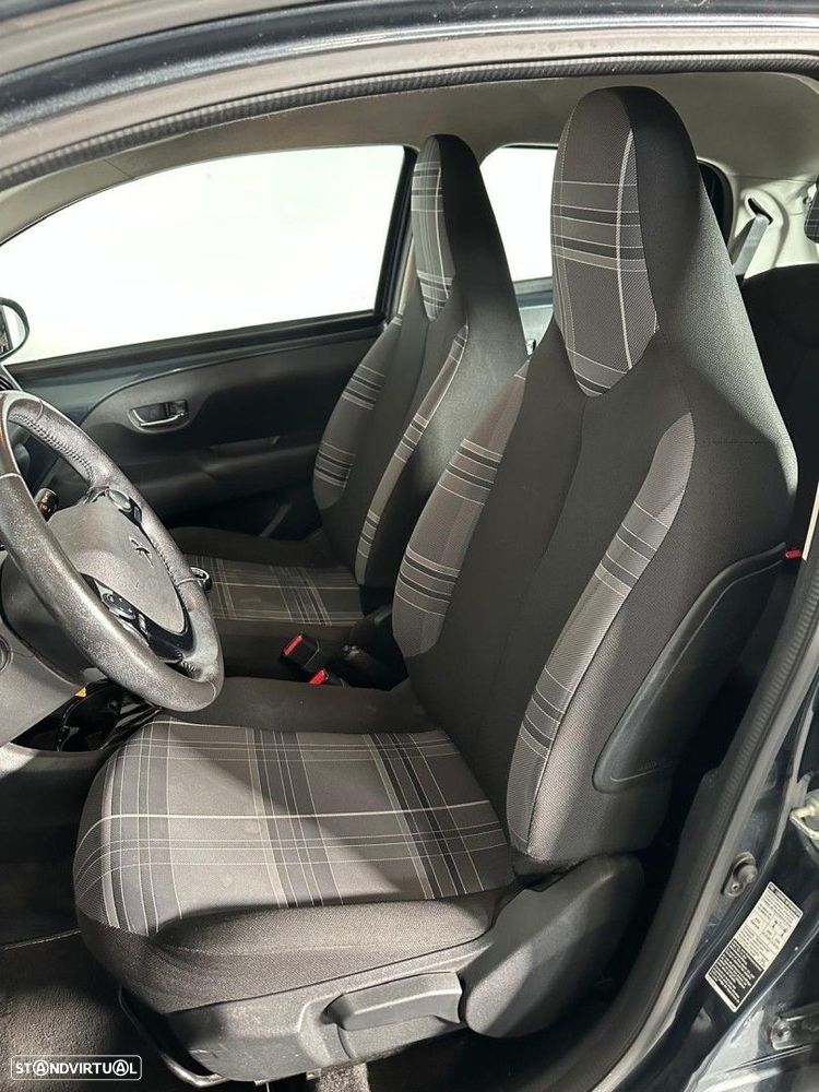 Peugeot 108 1.2 PureTech Allure - 11