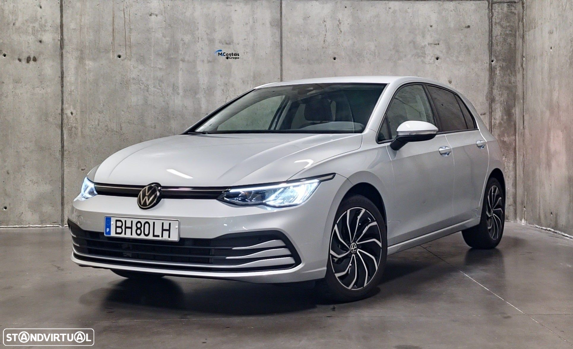 VW Golf 1.0 eTSI Life DSG - 10