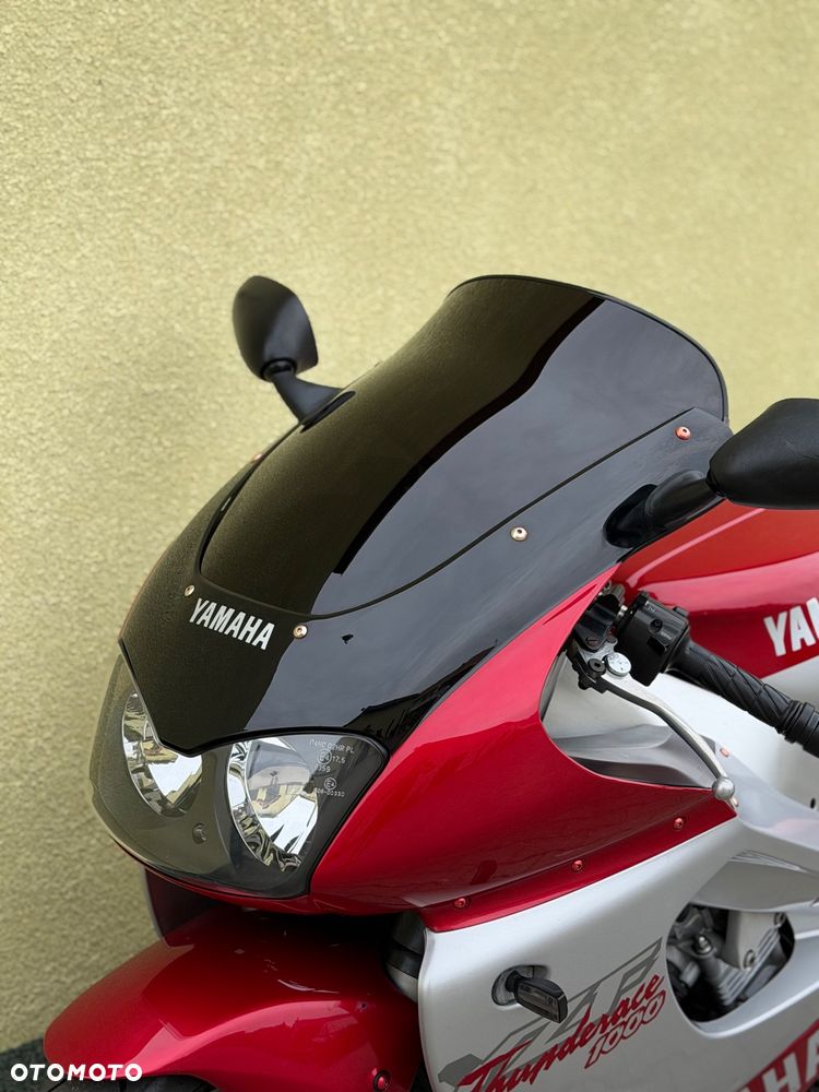 Yamaha Thunderace - 28