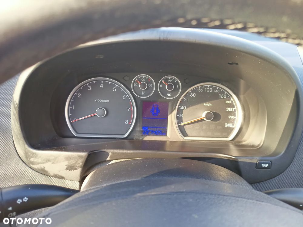 Hyundai i30 1.4 Base + - 3