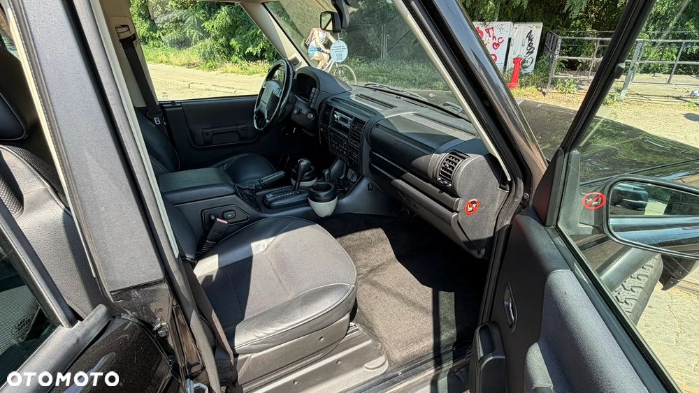 Land Rover Discovery - 20