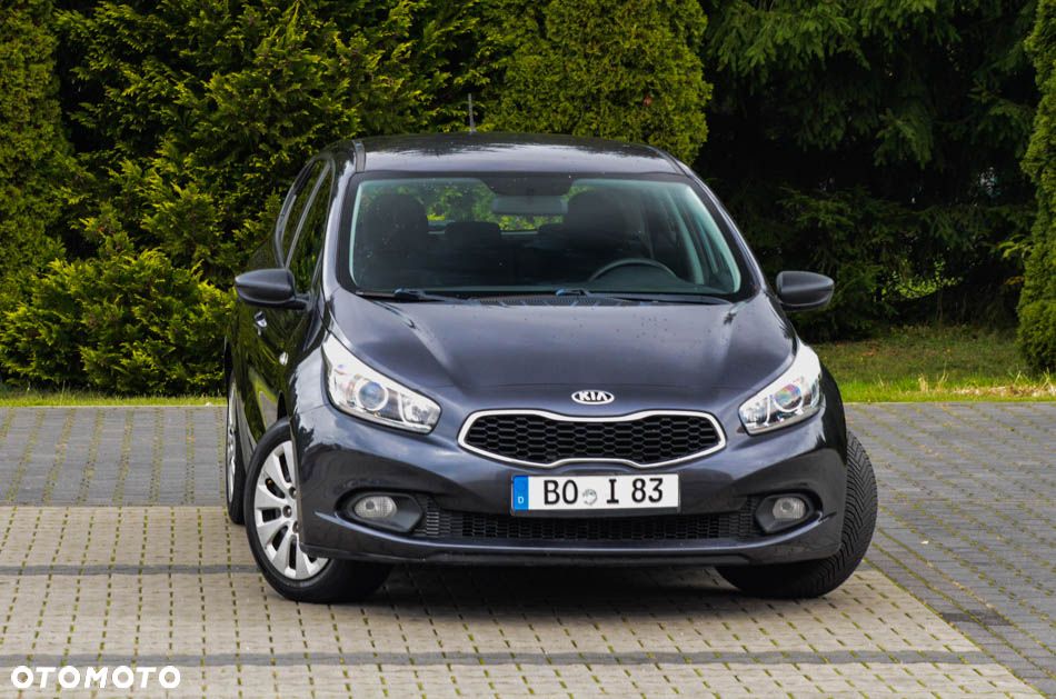 Kia Ceed 1.4 CVVT - 2