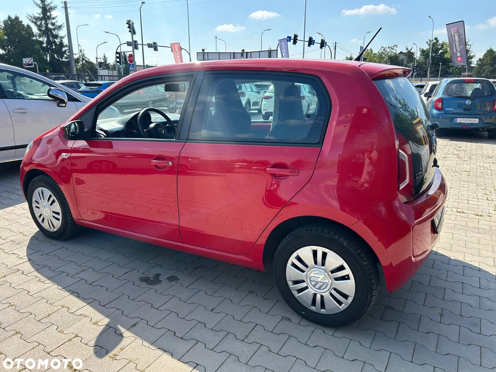 Volkswagen up! (BlueMotion Technology) take - 8