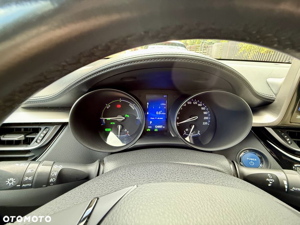 Toyota C-HR 1.8 Hybrid GPF Selection - 9
