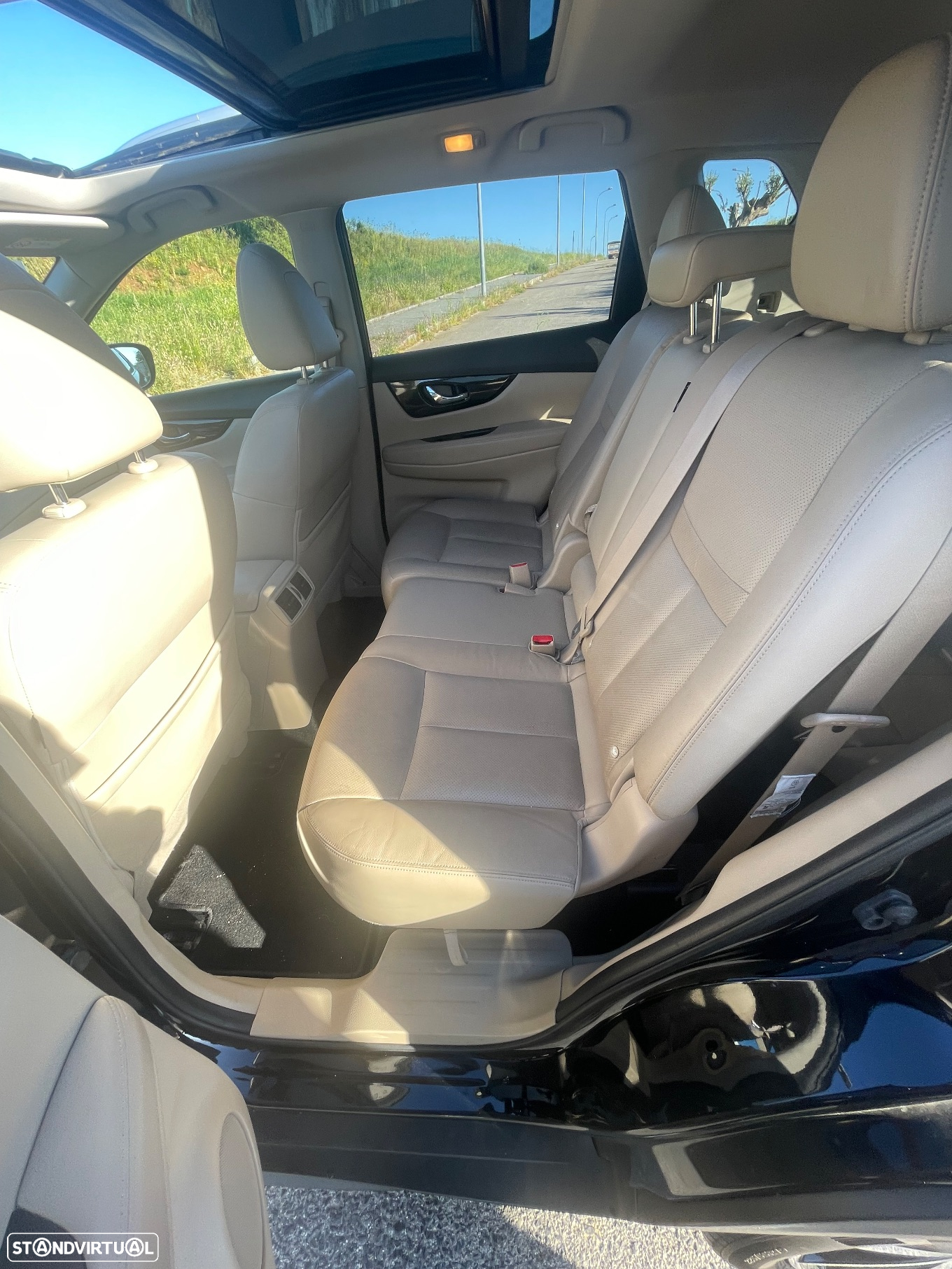 Nissan X-Trail 1.7 dCi Tekna 7L - 12