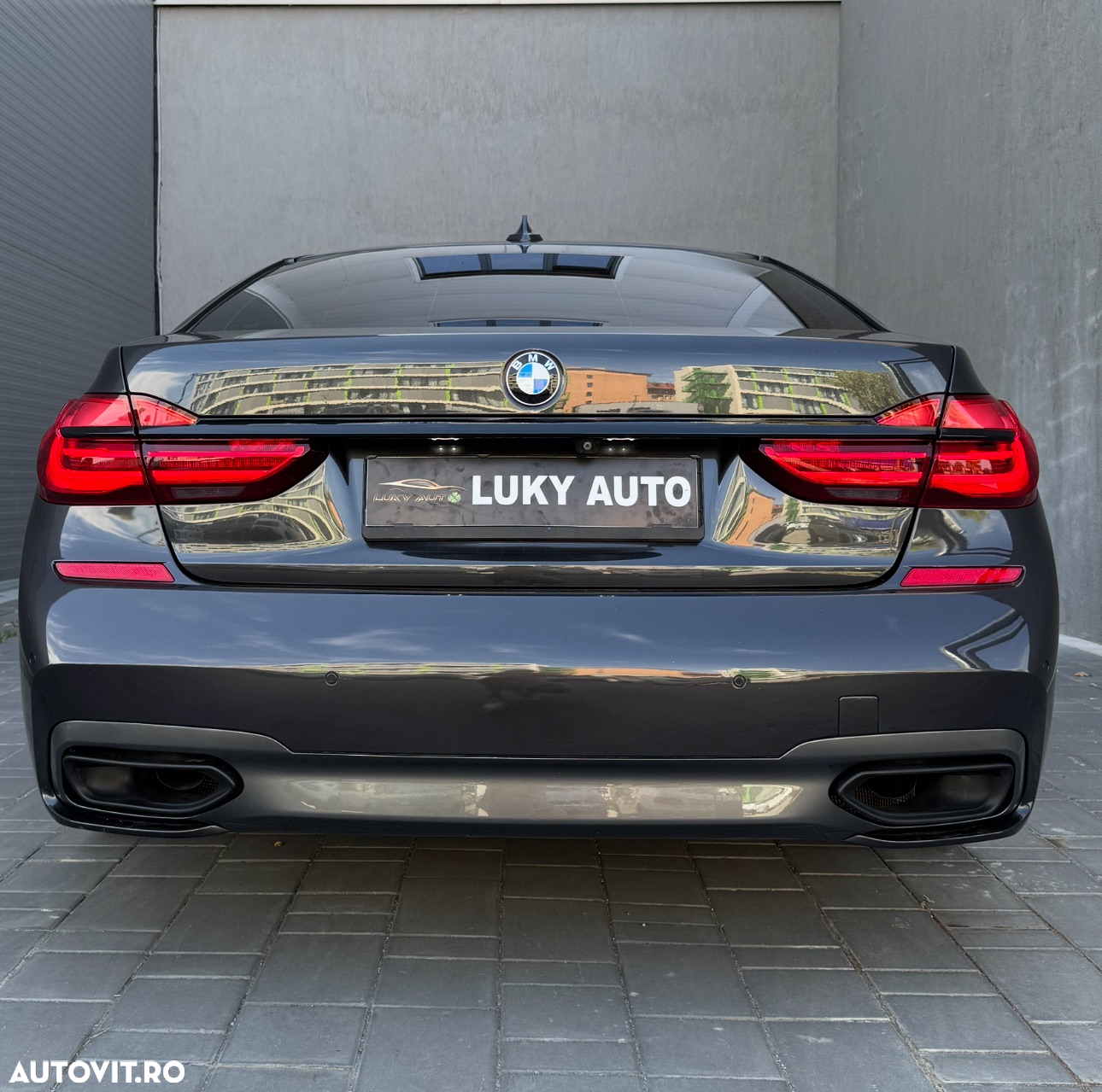 BMW Seria 7 - 15