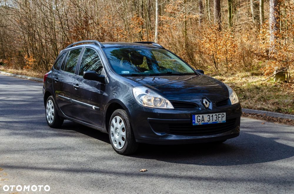 Renault Clio 1.2 16V Wind - 2