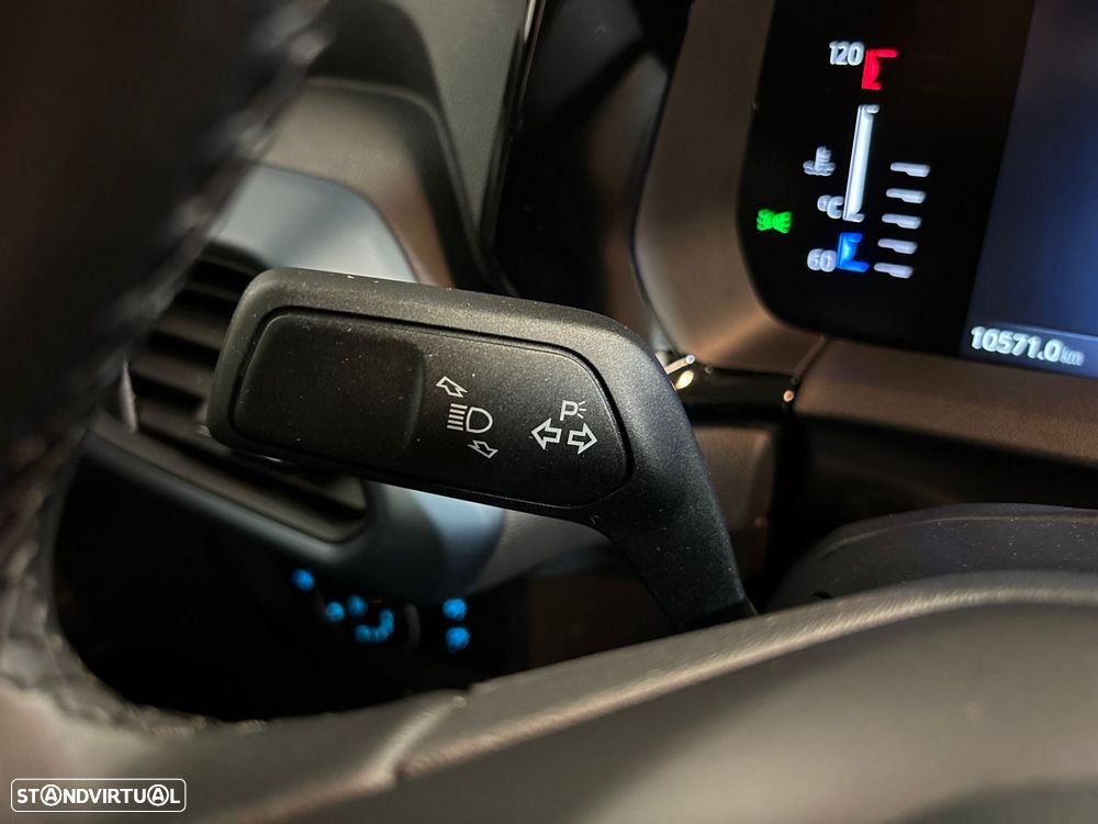 Ford Tourneo Courier 1.0 EcoBoost Active - 32