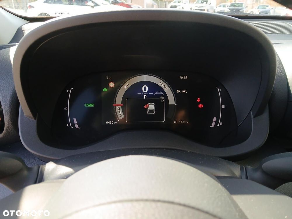 Toyota Yaris Hybrid 1.5 Style - 27