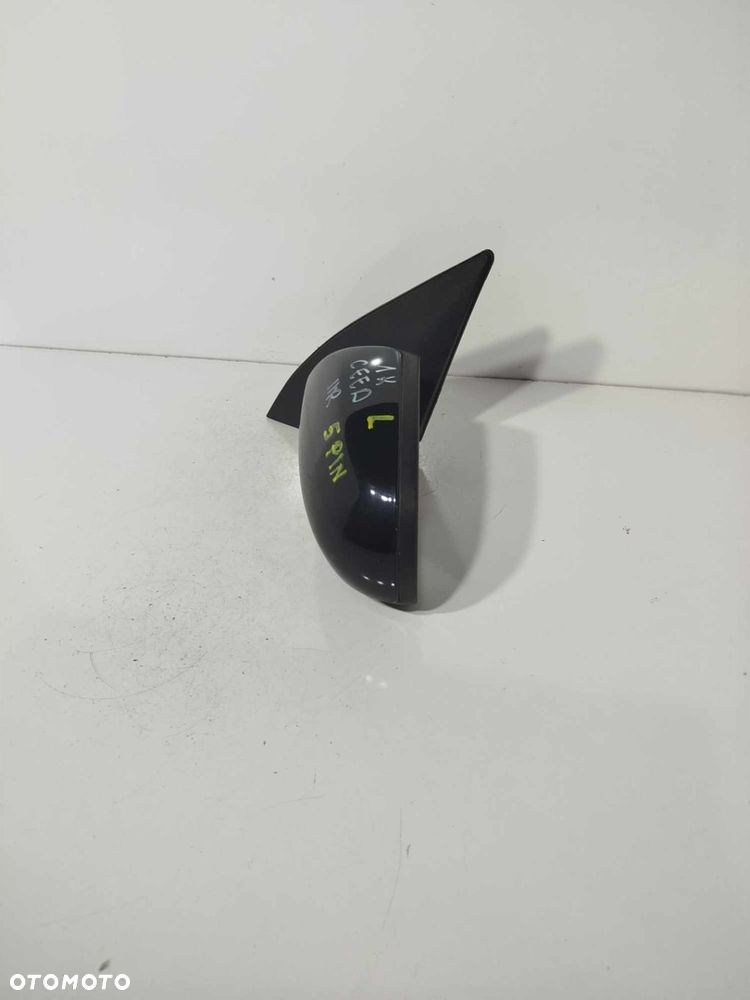 LUSTERKO LEWE PRZEDNIE KIA CEED 06-09 1K 5 PIN - 5