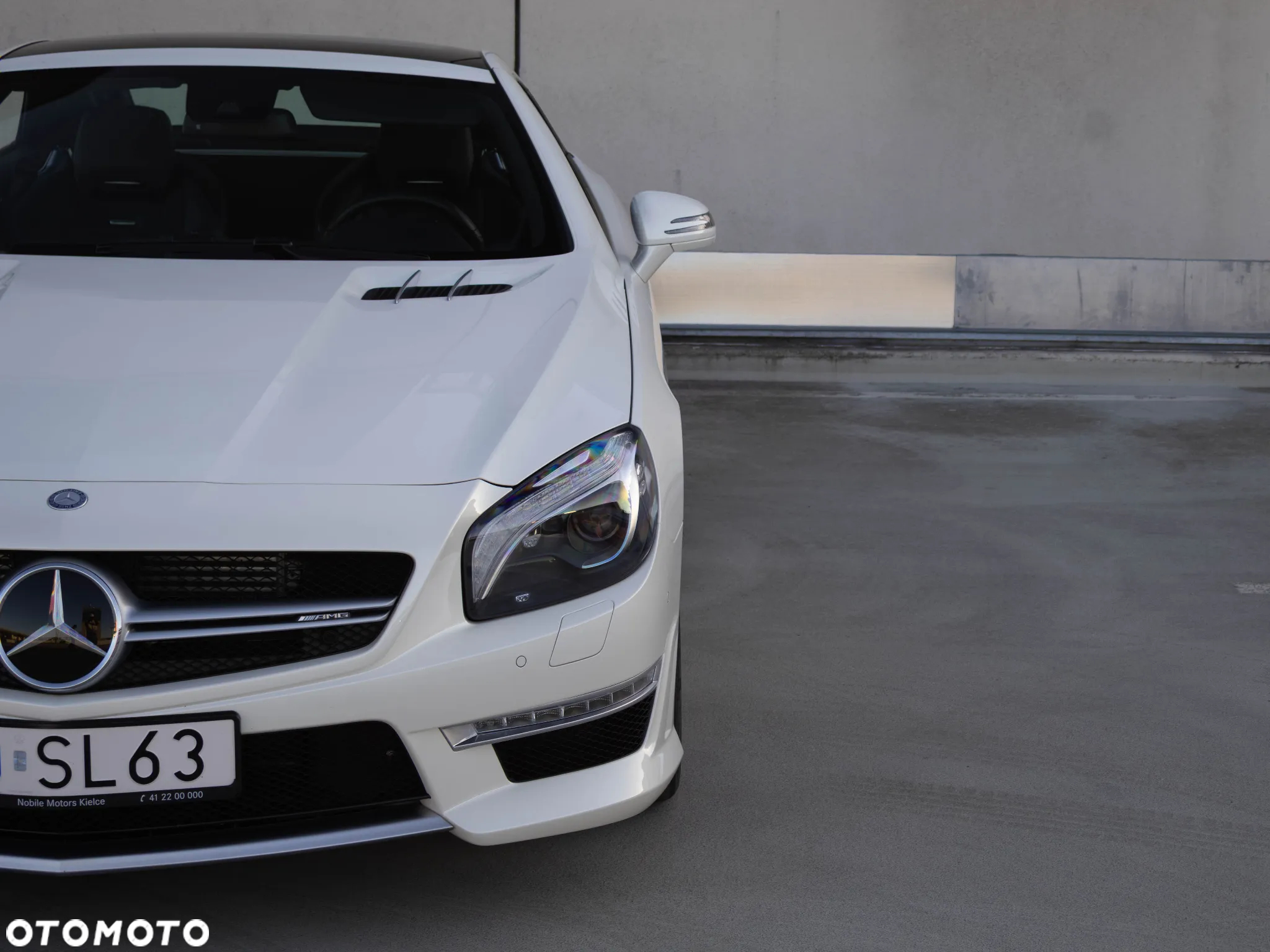 Mercedes-Benz SL 63 AMG - 6