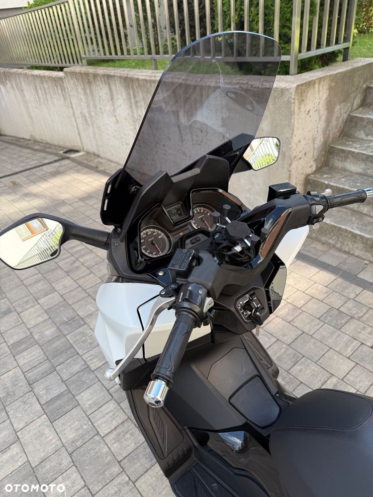 Honda NSS - 21