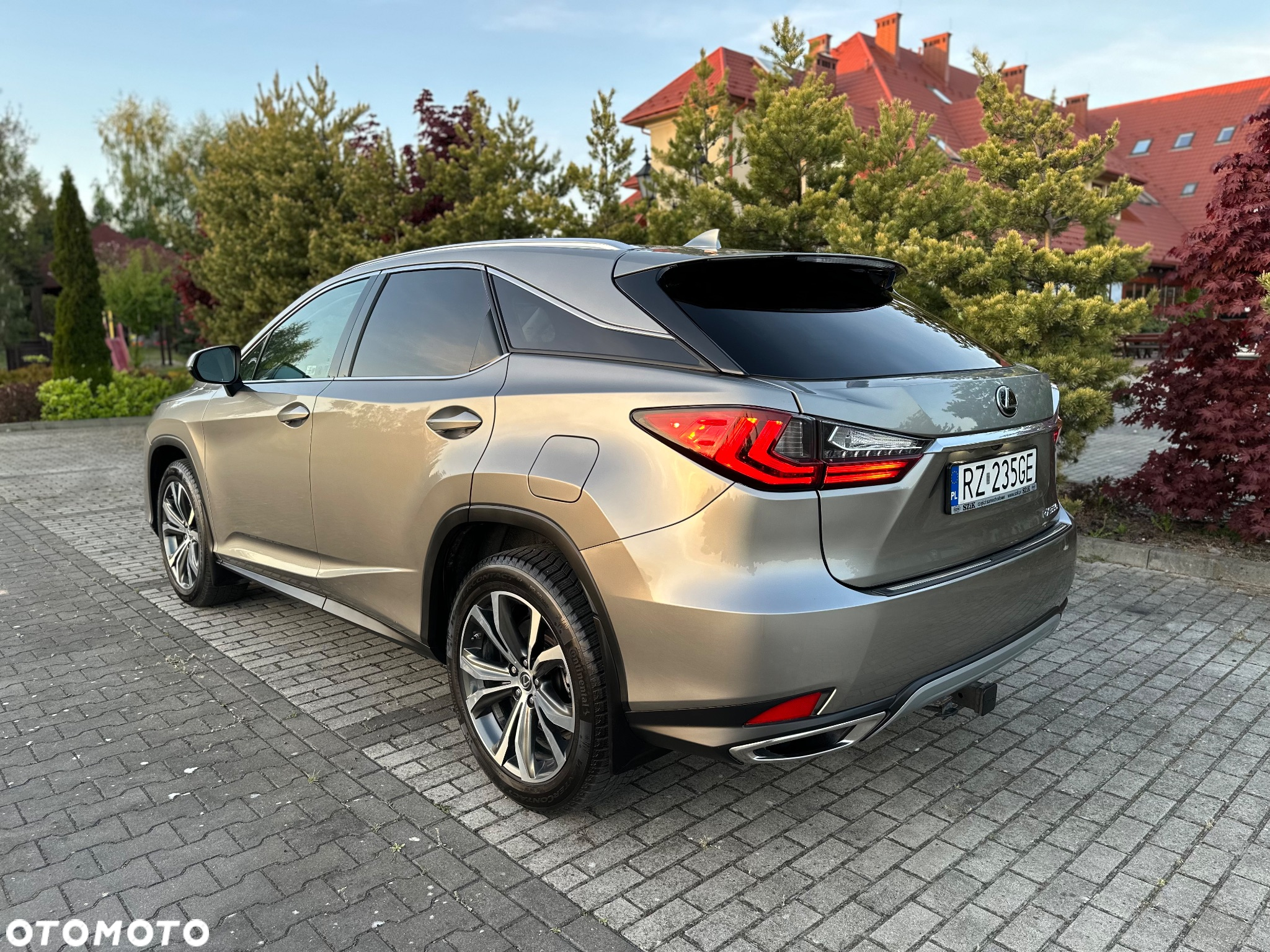Lexus RX - 5