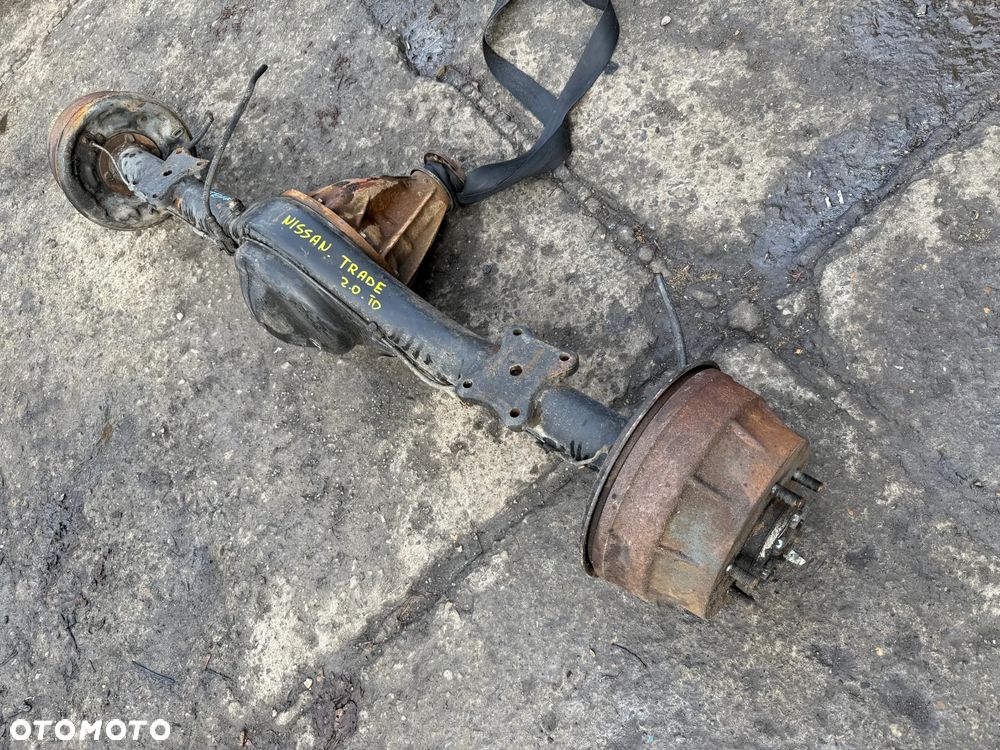 Most tył Nissan Trade 2.0 TD Italia 84tys km - 2