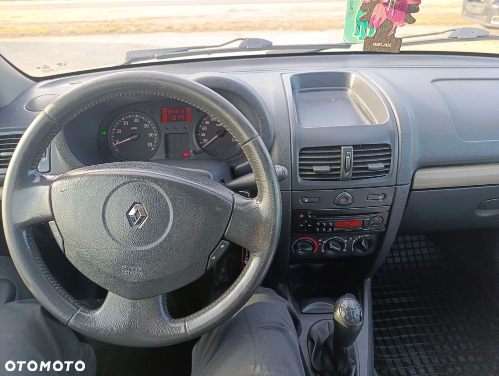 Renault Clio 1.5 dCi Extreme - 11