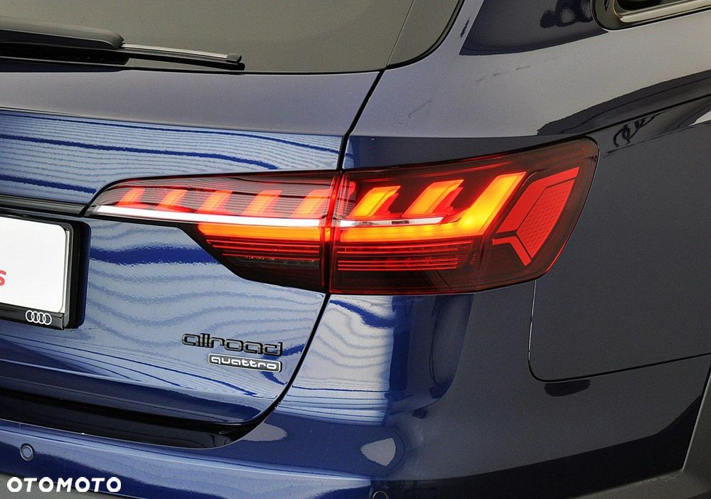Audi A4 Allroad - 11
