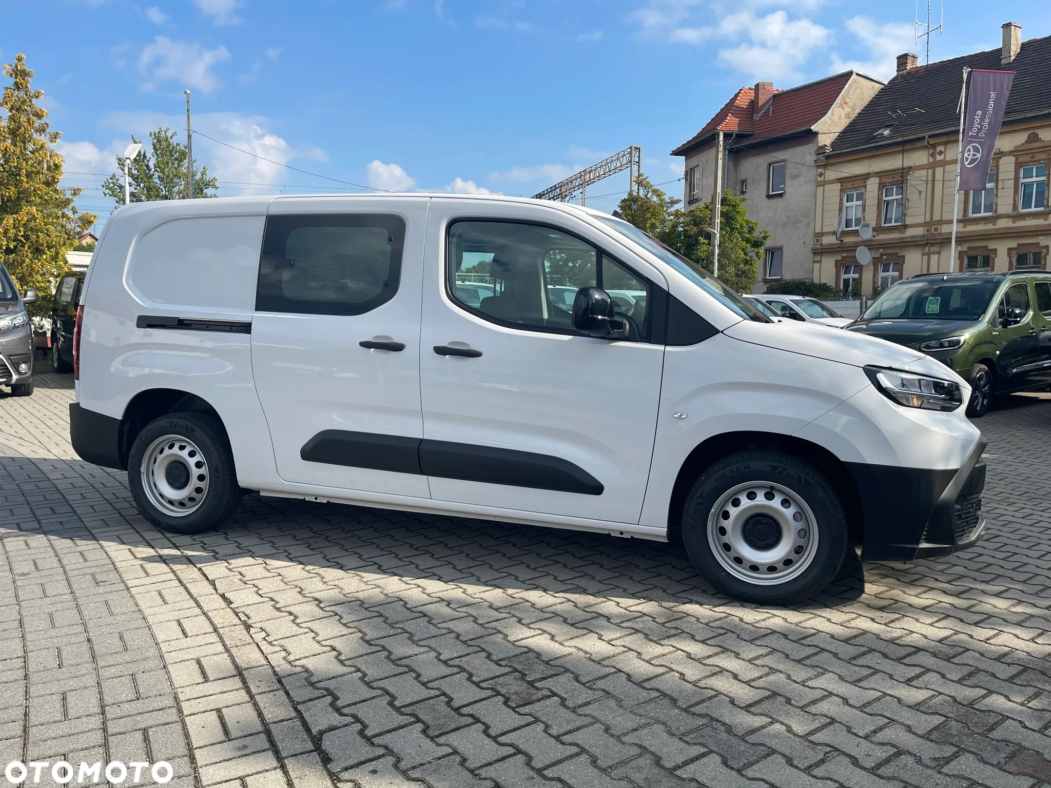 Toyota Proace City 1.5 D-4D Long 2,4t Active (bryg.) - 6