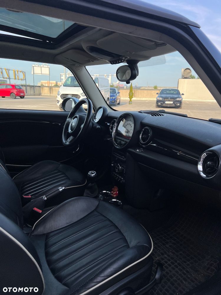 MINI ONE Standard - 5