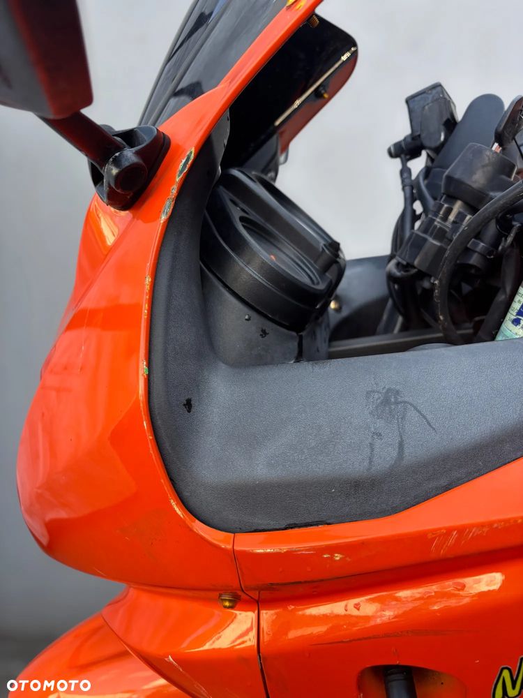 Kawasaki Ninja 250R - 18