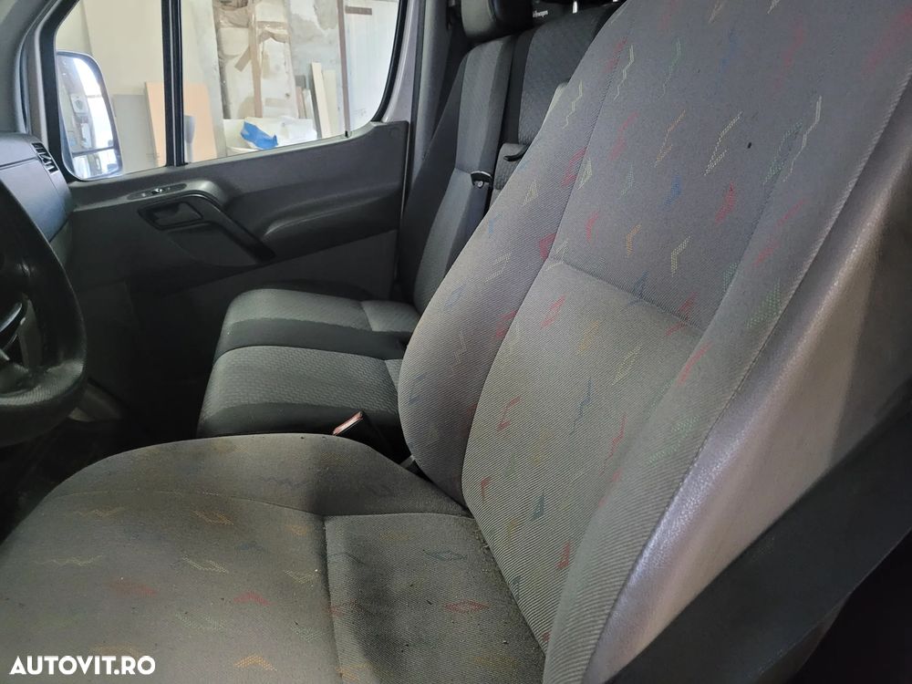 Volkswagen Crafter - 10