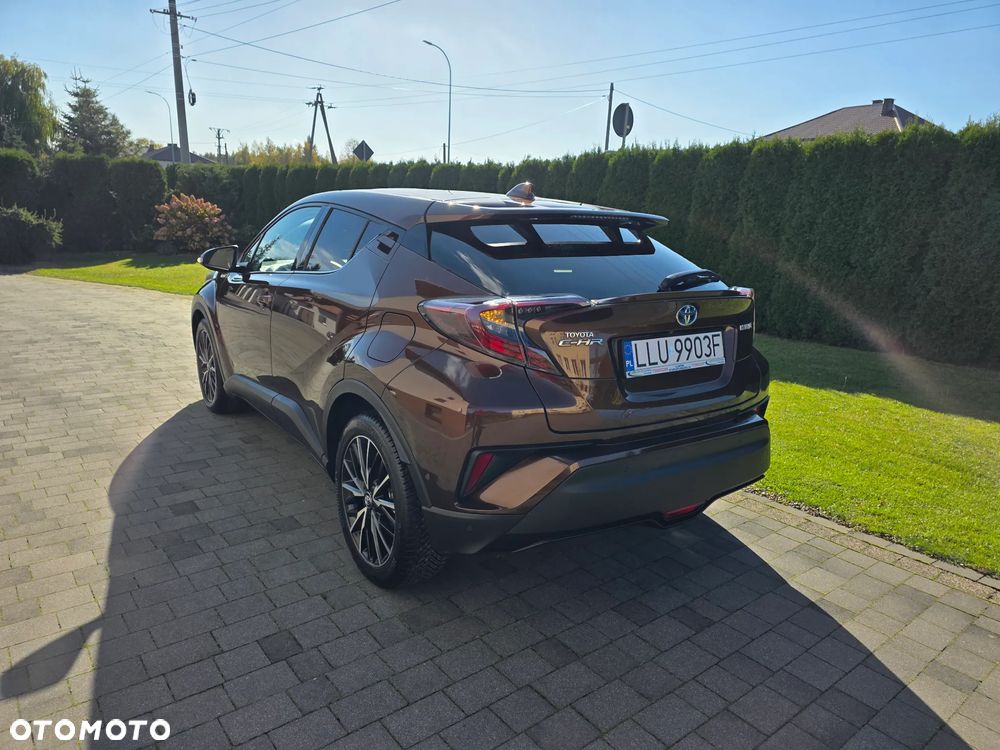 Toyota C-Hr 2018 photo 3