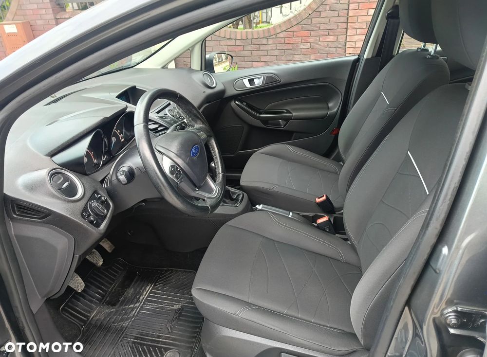 Ford Fiesta - 7