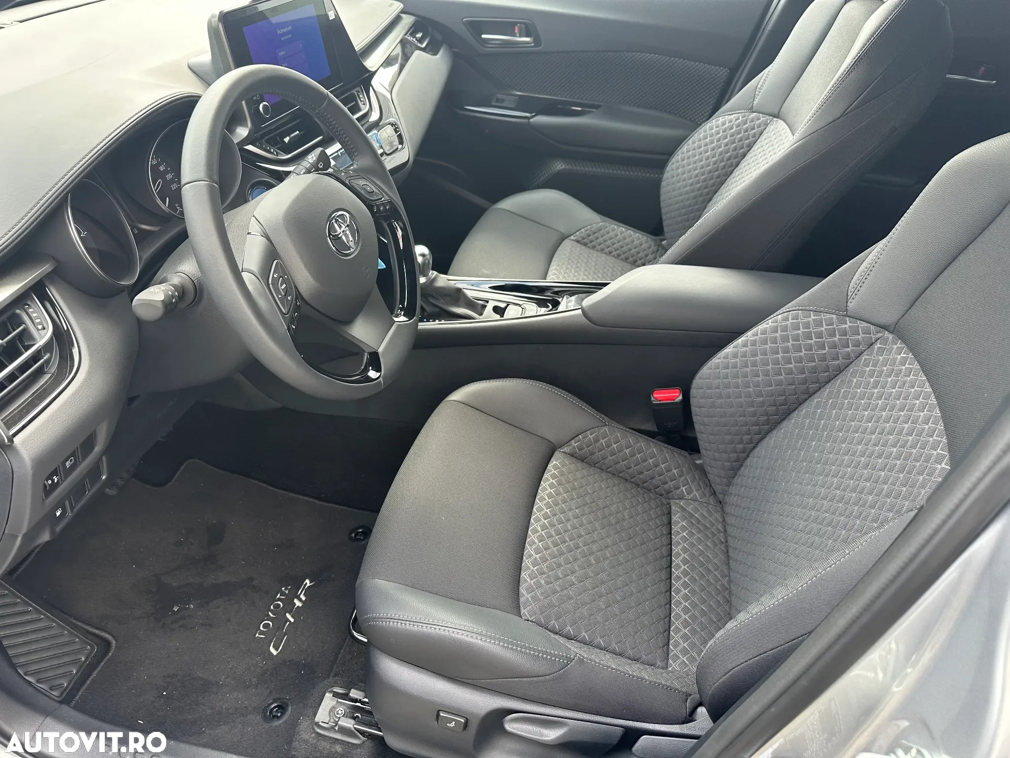 Toyota C-HR 2.0 HSD 184 CP 4x2 CVT C-ult Style - 7