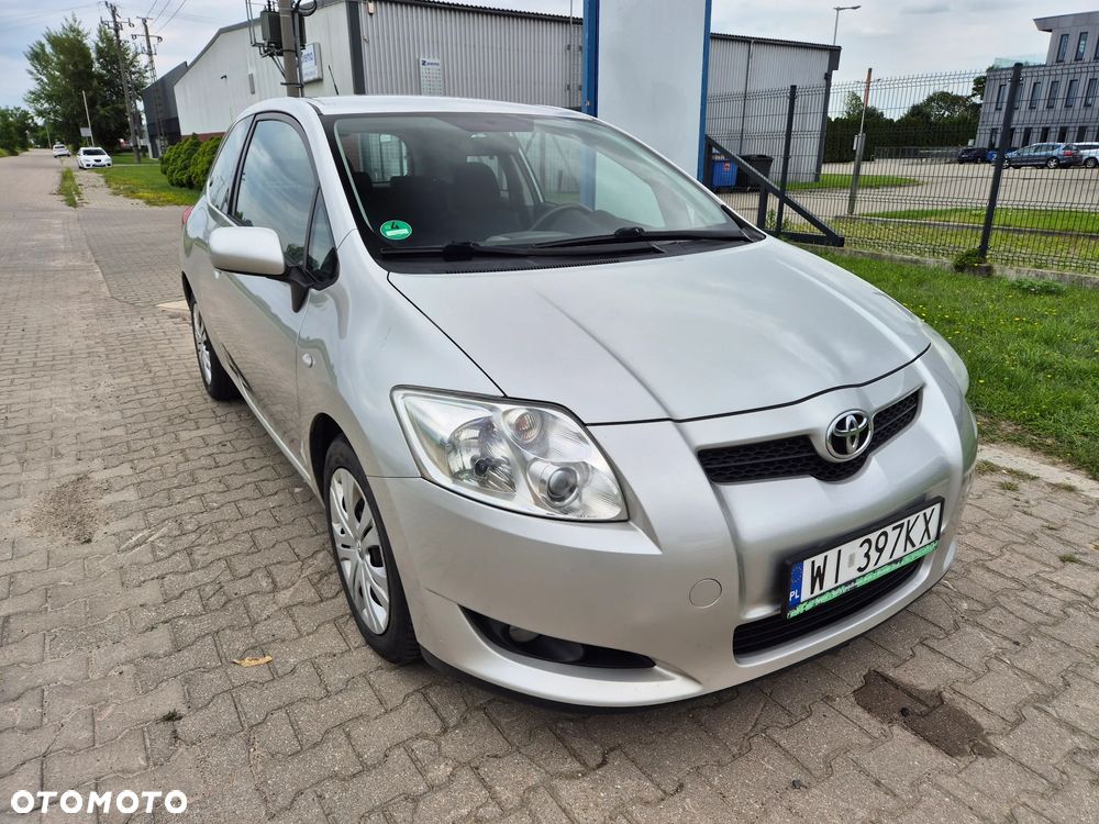 Toyota Auris 2.0 D-4D Premium - 3