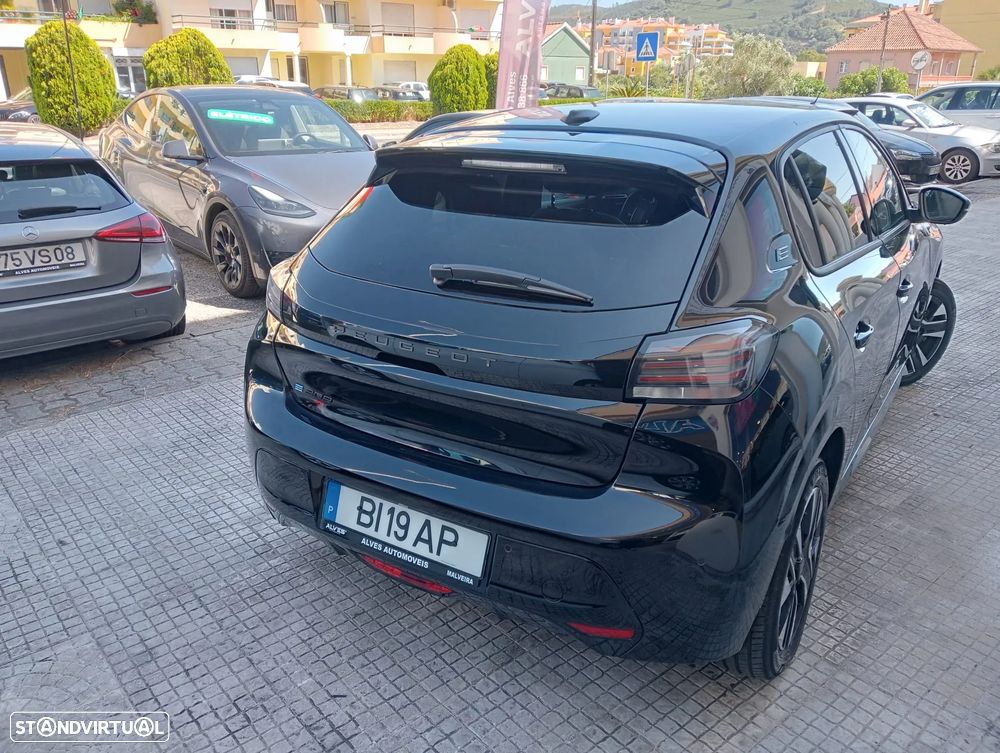Peugeot e-208 50 kWh Allure - 22