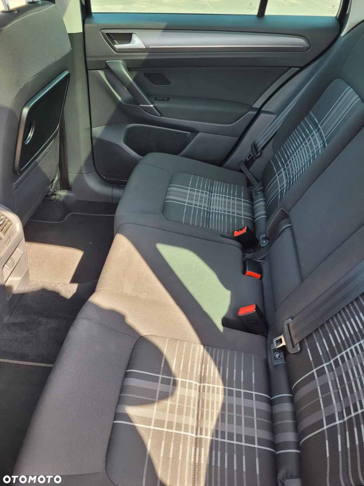 Volkswagen Golf Sportsvan 2.0 TDI BlueMotion Technology DSG Lounge - 13