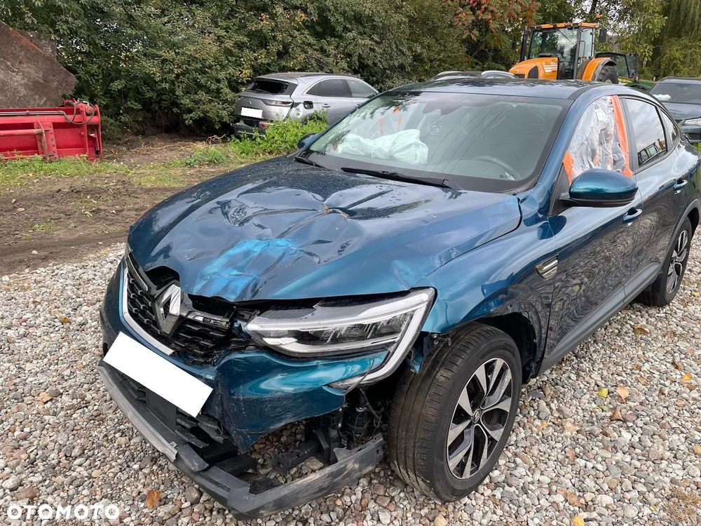 Renault Arkana 1.6 E-TECH Zen MMT - 35