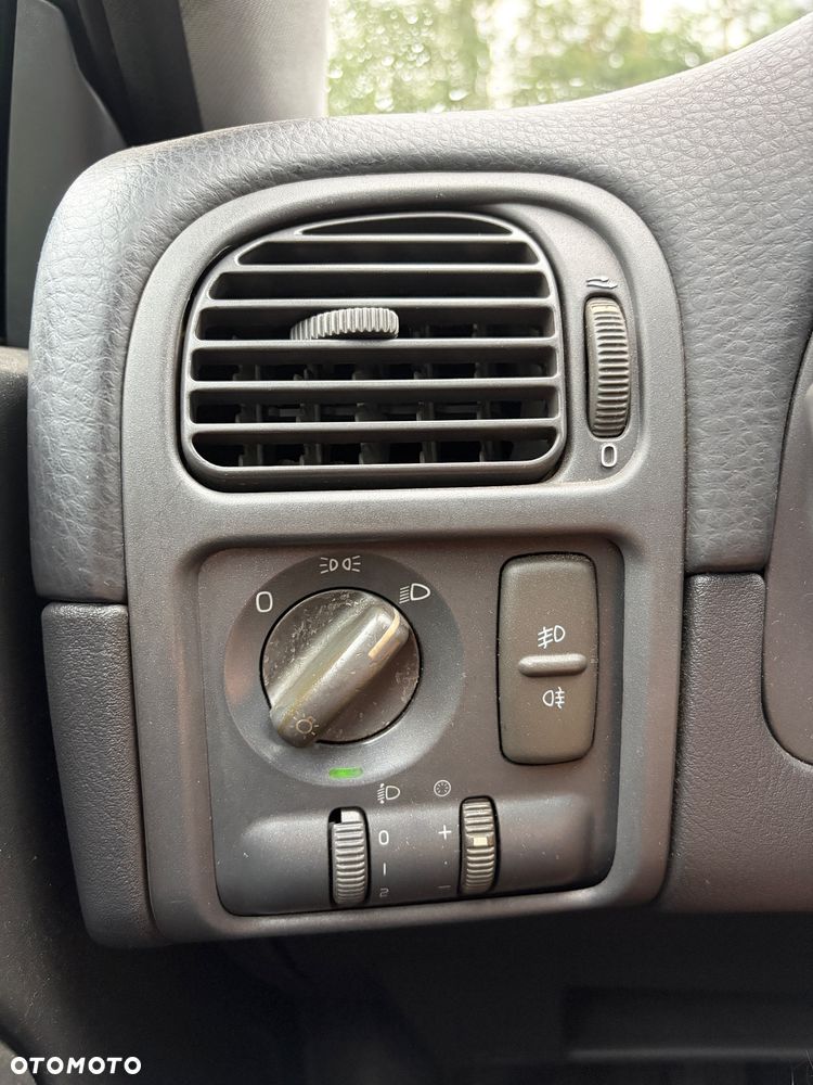 Volvo S40 - 22