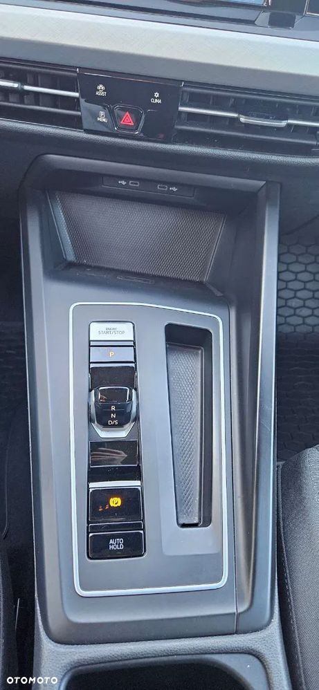 Volkswagen Golf - 21