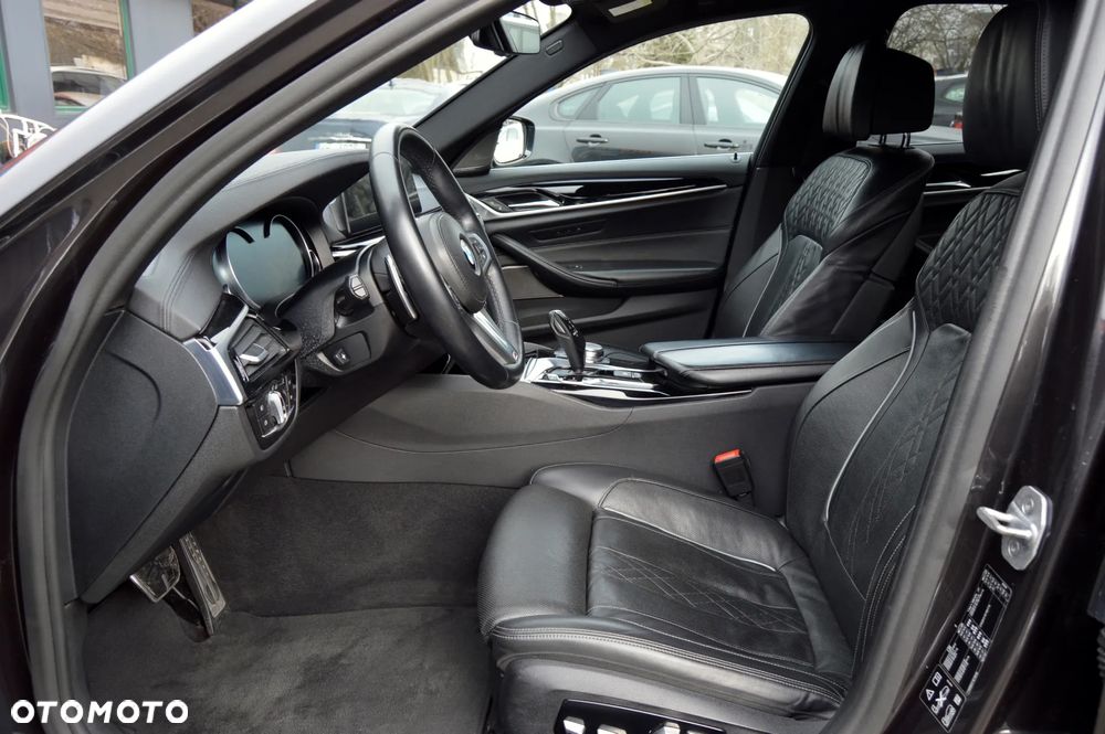BMW Seria 5 520d xDrive M Sport sport - 5