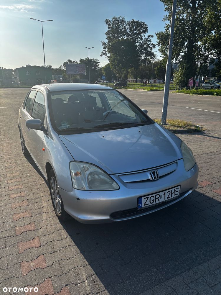 Honda Civic 1.6i ES - 1