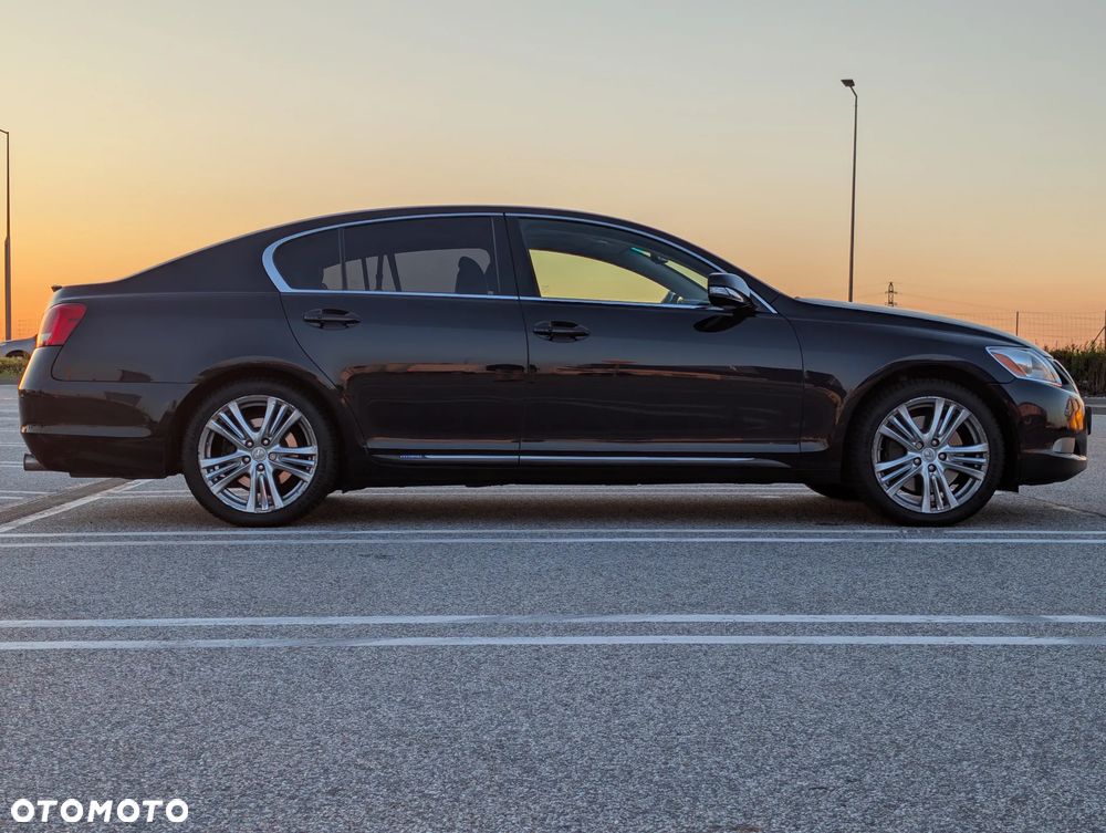 Lexus GS 450h - 10