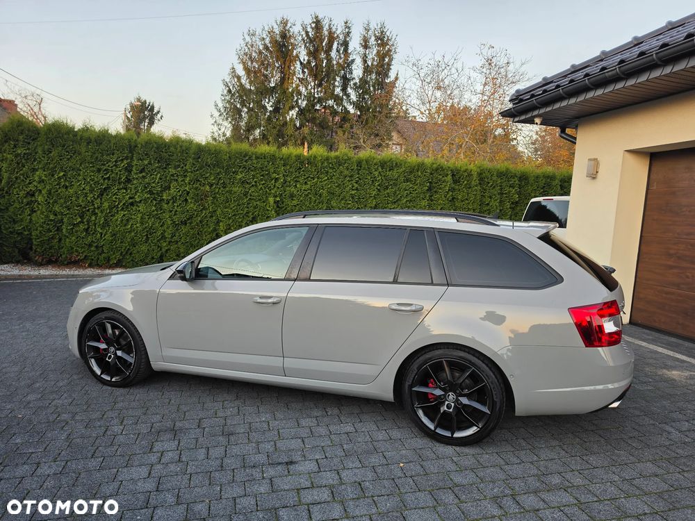 Skoda Octavia 2.0 TDI (Green tec) 4x4 DSG RS - 19