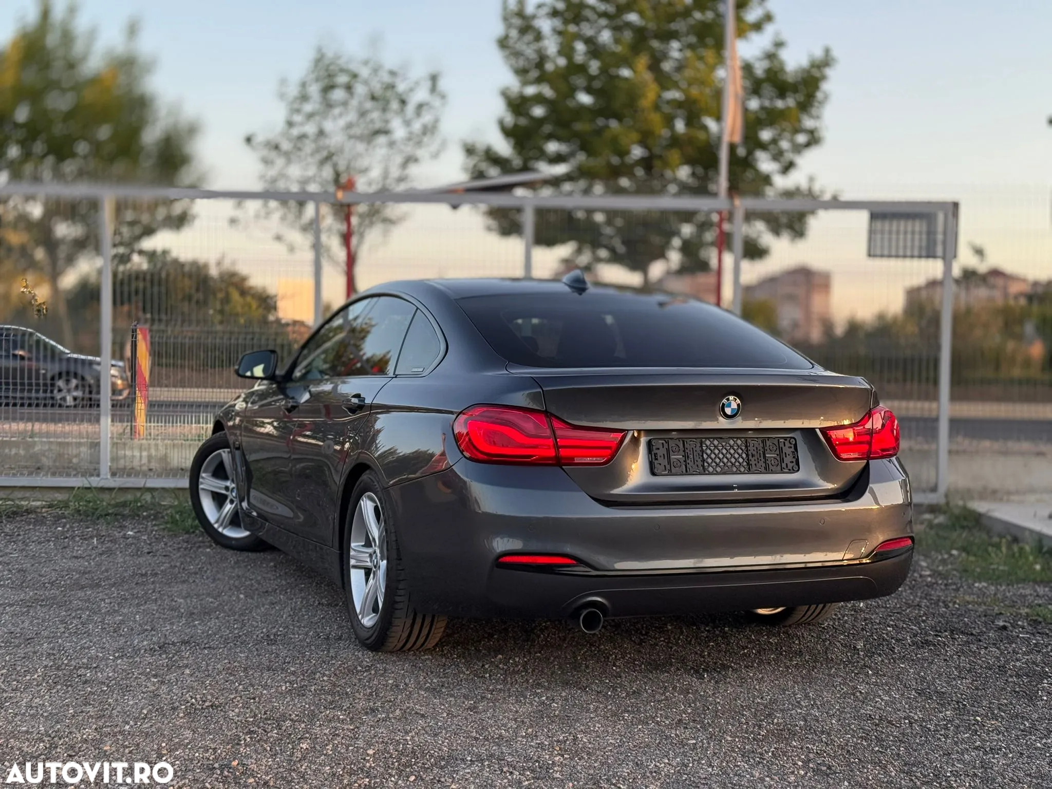 BMW Seria 4 420i Gran Coupe - 9