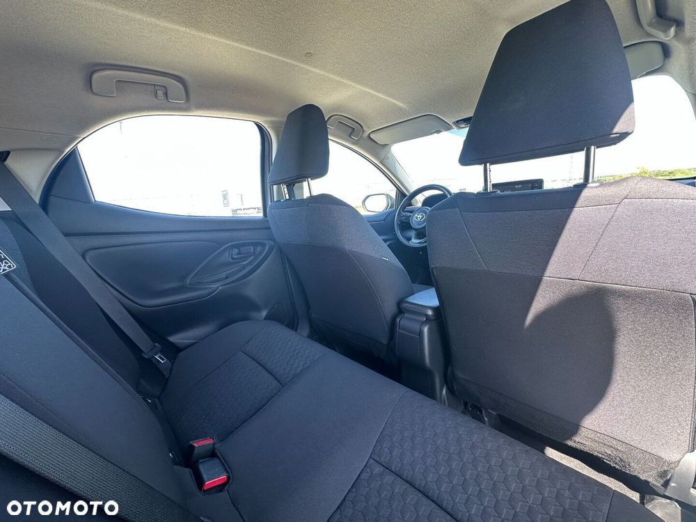 Toyota Yaris - 14