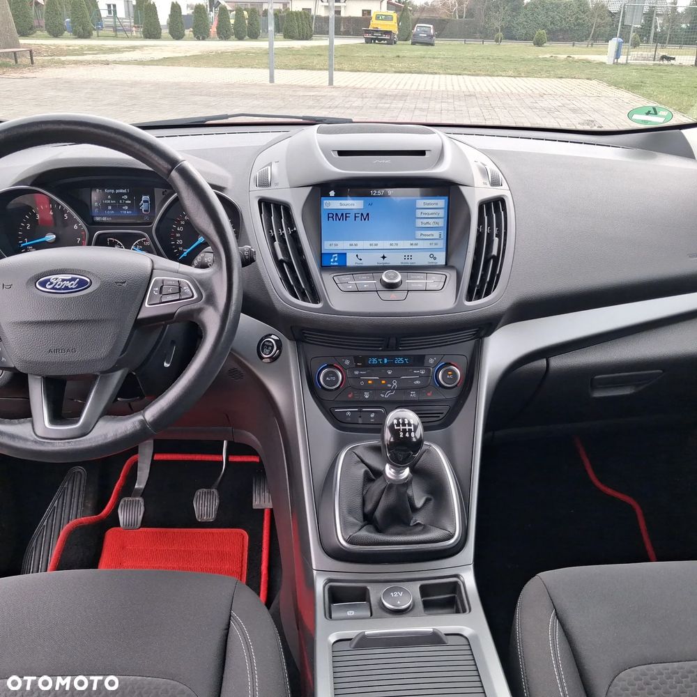 Ford Kuga 1.5 EcoBoost 2x4 SYNC - 14