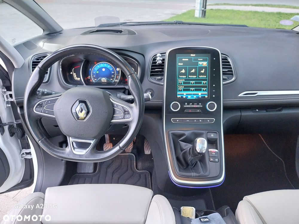 Renault Scenic 1.2 TCe Energy Bose Edition - 29
