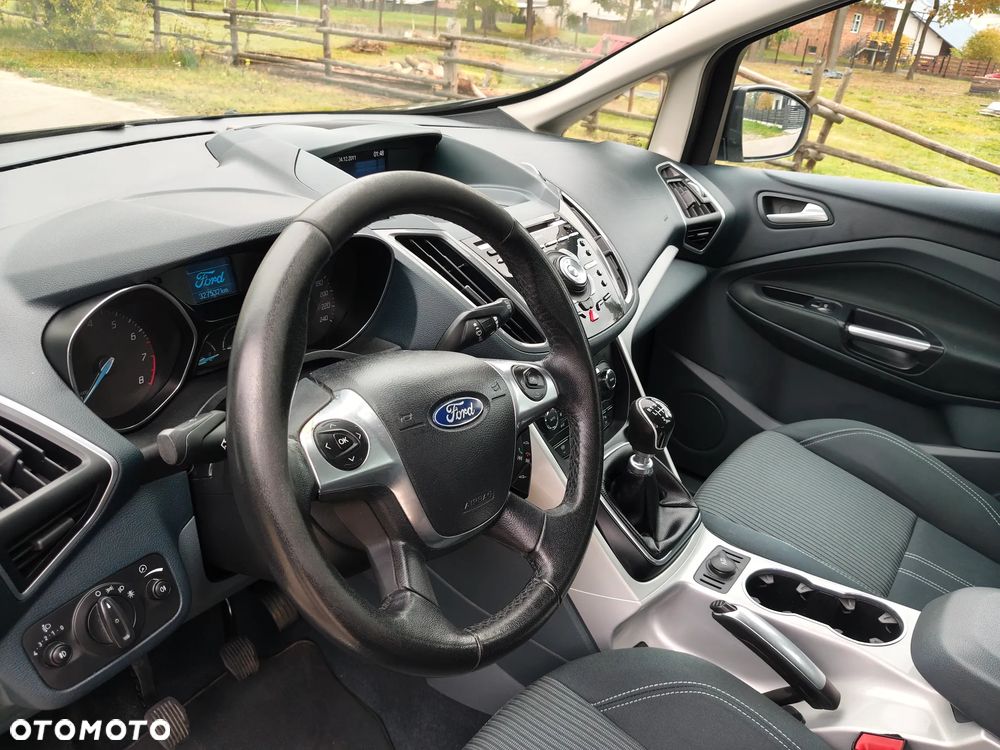 Ford C-MAX - 17