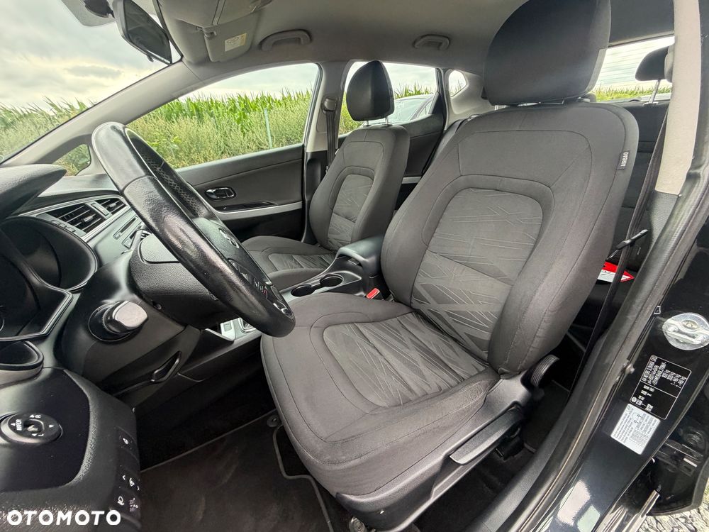 Kia Ceed 1.4 L - 9
