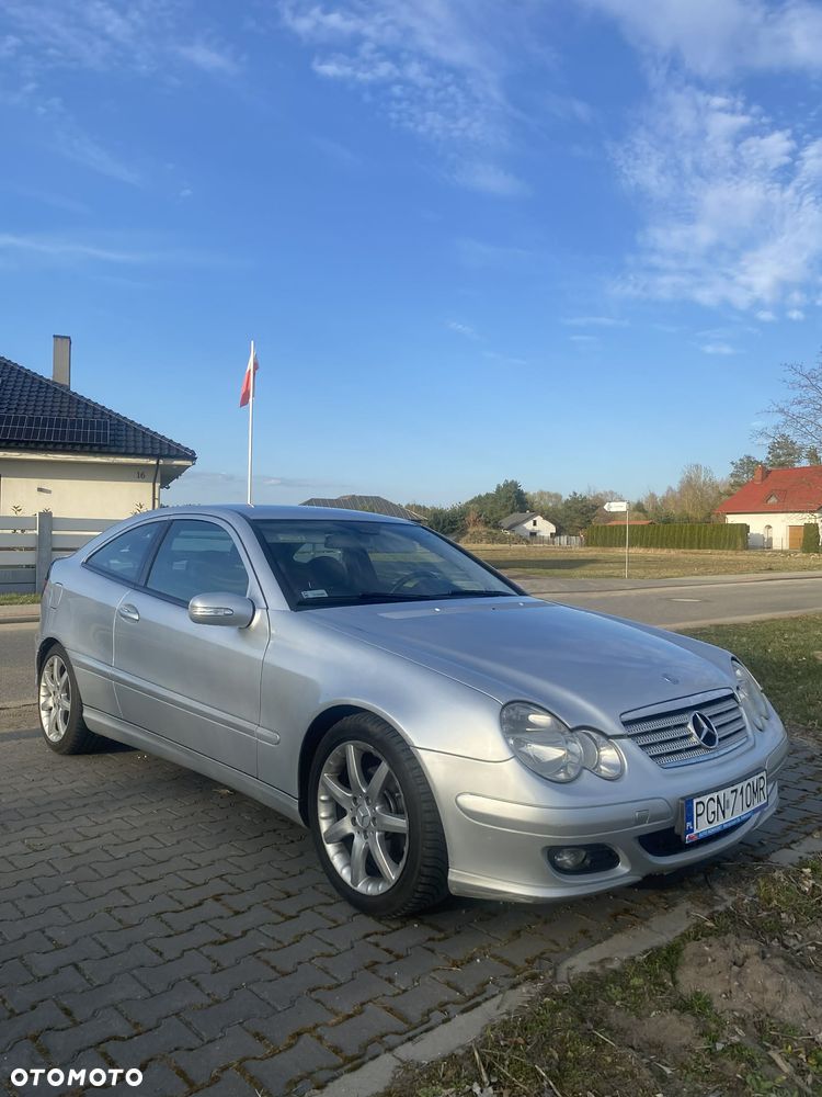 Mercedes-Benz Klasa C - 2