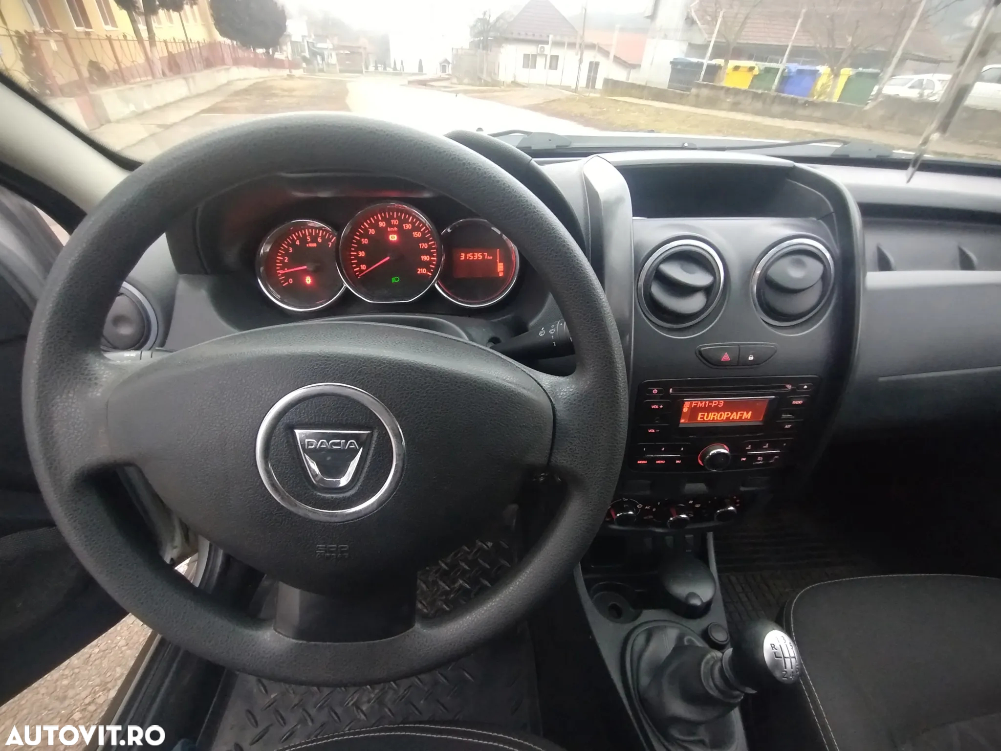 Dacia Duster 1.5 dCi 4x2 Laureate - 7